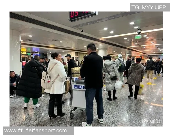 杨瀚森工作室回顾:凌晨1点入睡4点赶机场的忙碌生活 杨瀚森工作室回顾:凌晨1点入睡4点赶机场的忙碌生活