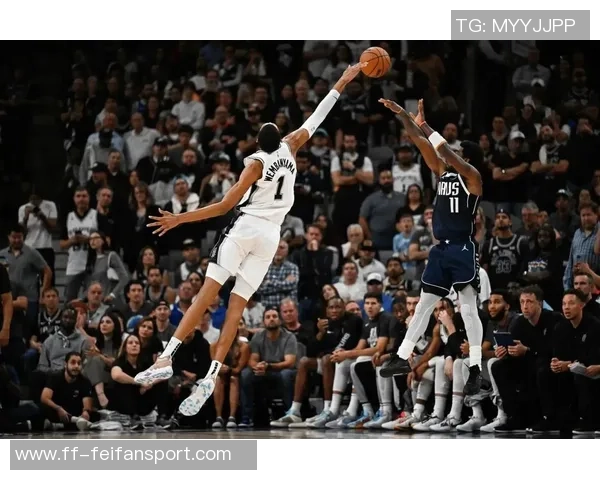 SGA本季两度封盖文班亚马成为历史上第四位多次阻挡他的球员