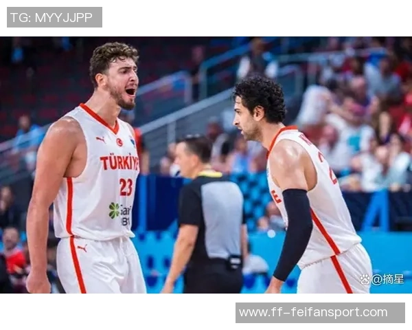 申京直言球队运转不畅需加强拼抢进攻篮板提升竞争力