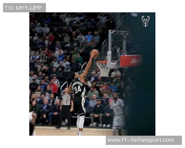 利拉德分享字母哥送的新款签名球鞋展现深厚友谊与团队精神 利拉德分享字母哥送的新款签名球鞋展现深厚友谊与团队精神