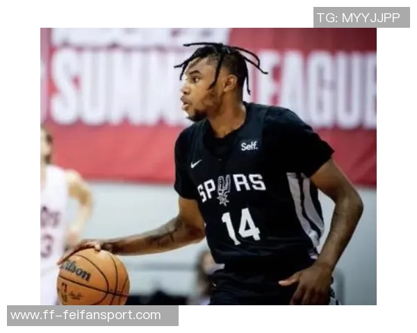 卡马拉赞布雷克韦斯利速度与风格兼具防守表现令人印象深刻 卡马拉赞布雷克韦斯利速度与风格兼具防守表现令人印象深刻