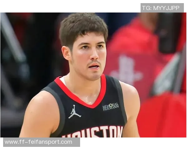 谢泼德表现不佳三分球命中率仅为4323分钟内贡献9分并遭遇3次犯规