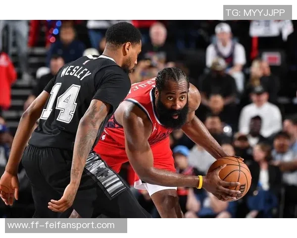 快船半场落后公牛21分哈登表现平平祖巴茨和科林斯各有贡献 快船半场落后公牛21分哈登表现平平祖巴茨和科林斯各有贡献